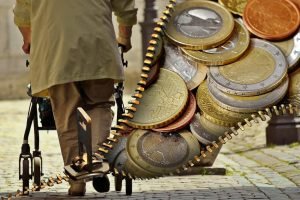 France : moins de bébés, plus de retraités